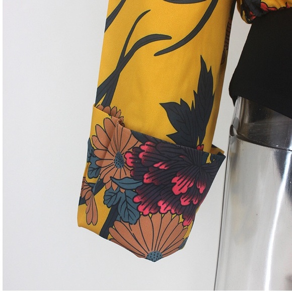 🎉 Host Pick! 🎉 NEW! Silk Floral Bodysuit - Picture 7 of 8